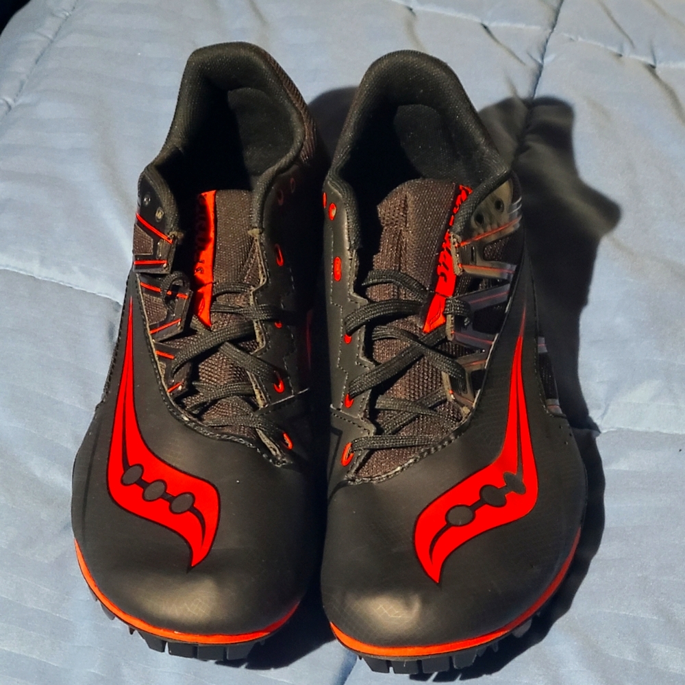 Saucony Track cleats men size 11